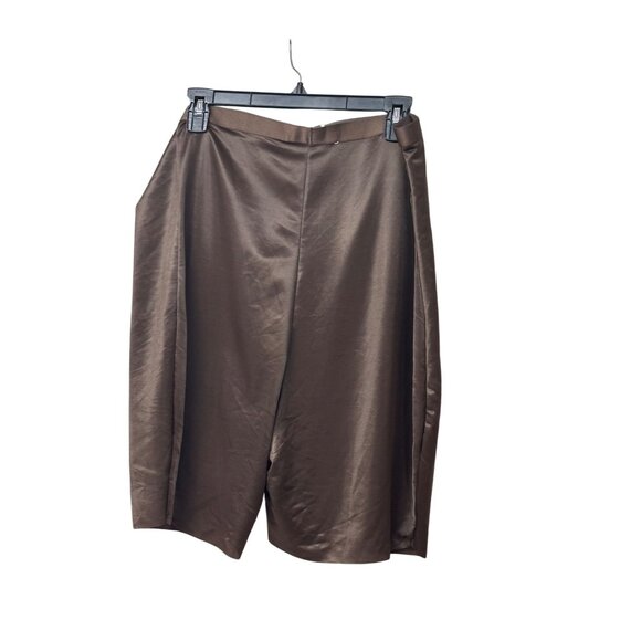 SKIMS Simply Bare Plus Size Shapewear Mid Thigh Shorts, 4X, Espresso - Picture 11 of 13